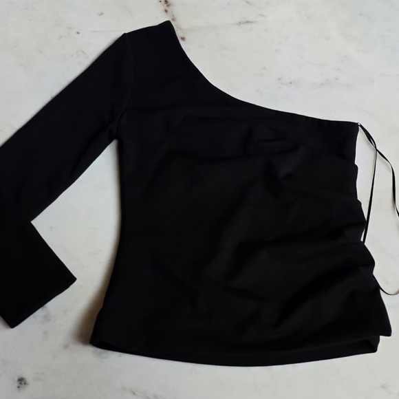 NWT Jet Black Luxe One Sleeve Shoulder Top Size US Medium AUS10 - Picture 6 of 12